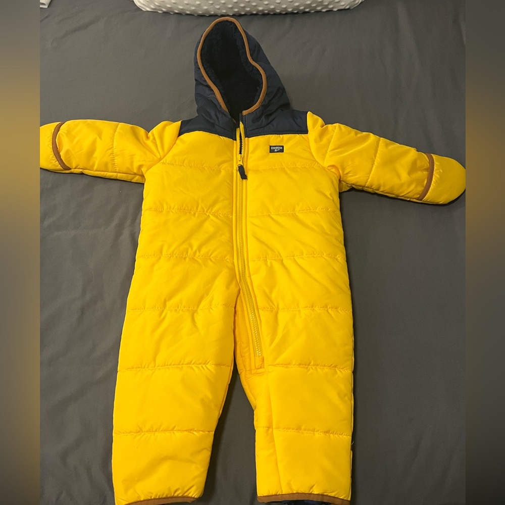 Osh Kosh B’gosh baby snow suit
